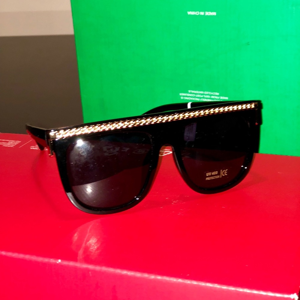 Sunglasses (Bundle) - image 3